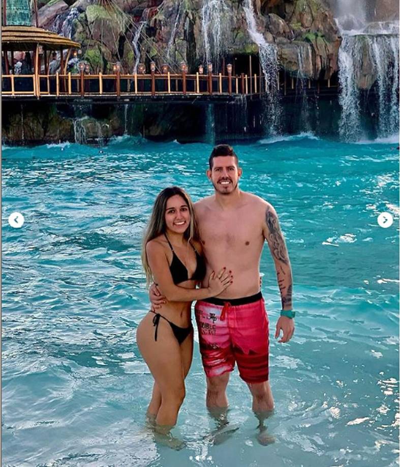 El portero colombiano se vinó a Honduras acompañado de su bella esposa Katherine González.