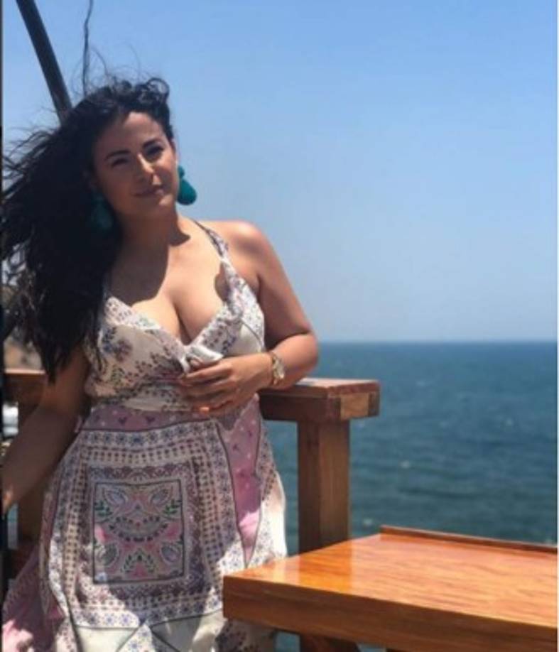 Samantha Velásquez, presentadora de Noticias en Canal 11.