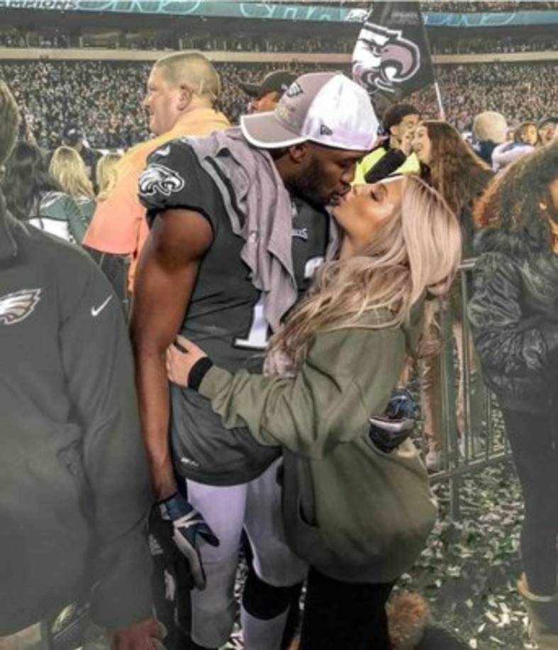 Viviana Volpicelli actualmente es pareja del jugador Nelson Agholor, de los Philadelphia Eagles.