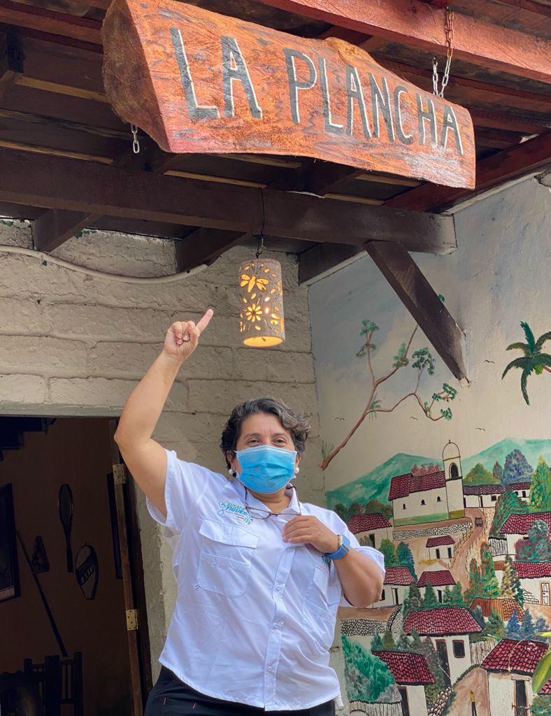 Suyapa Figueroa destapa que exdiputado de Libre apareció con plaza médica en el Hospital San Felipe