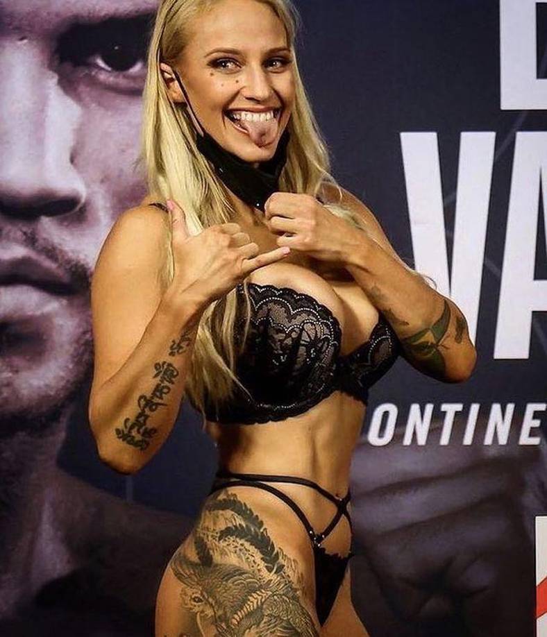 “Fui la primera en pesarme con lencería y recibí una gran cantidad de reacciones violentas”, mencionó.