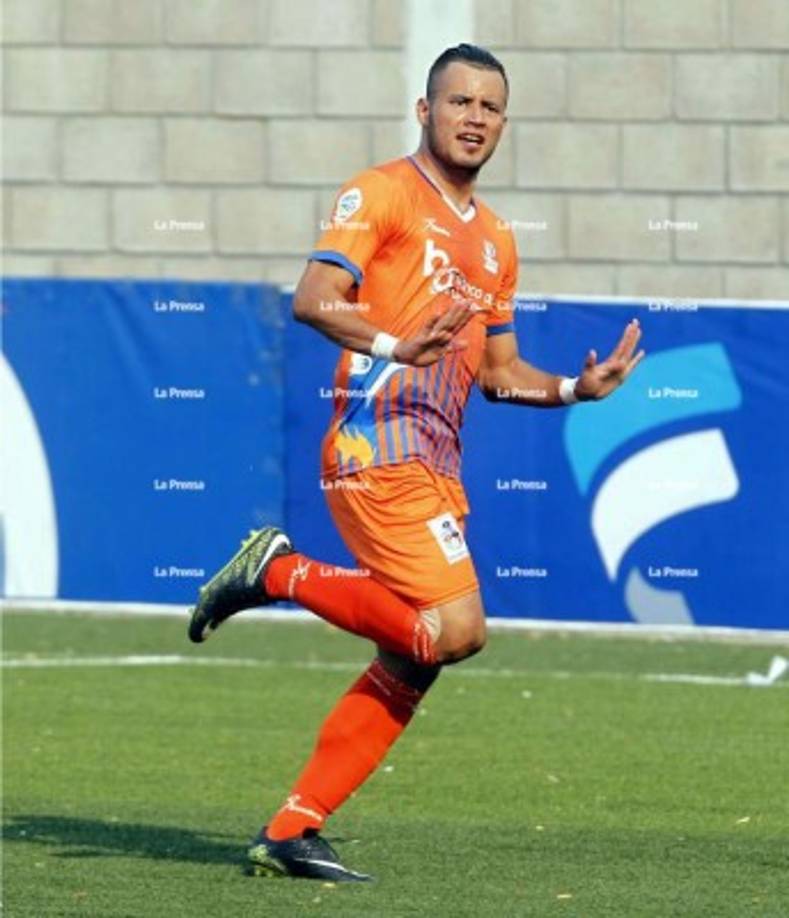 La UPN remontó rápido con el gol de Arnold Meléndez, siendo el 2-1 ante el Real España.