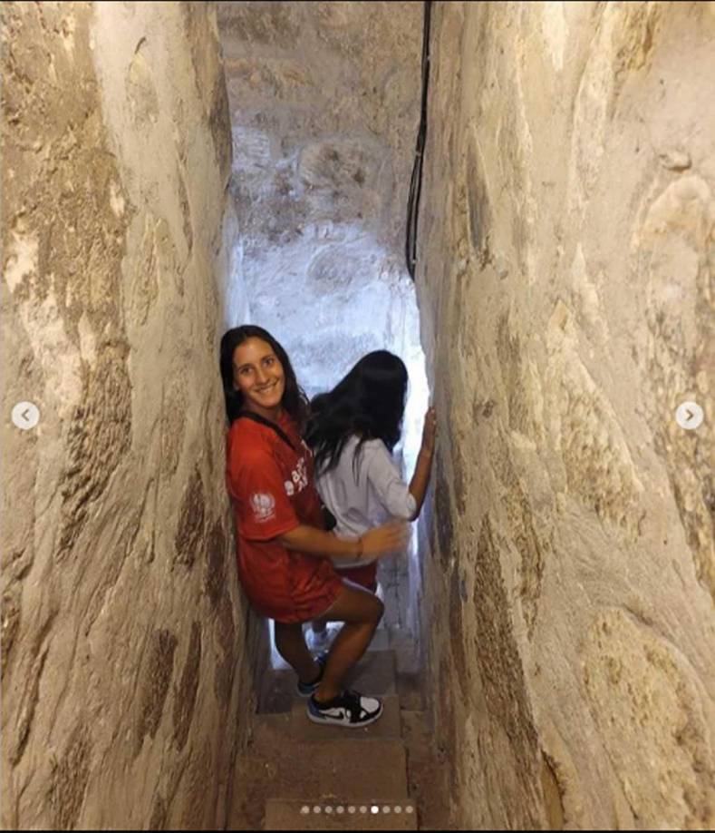 Iara y Camila Troglio se introdujeron en los rincones de la iglesia de Comayagua.