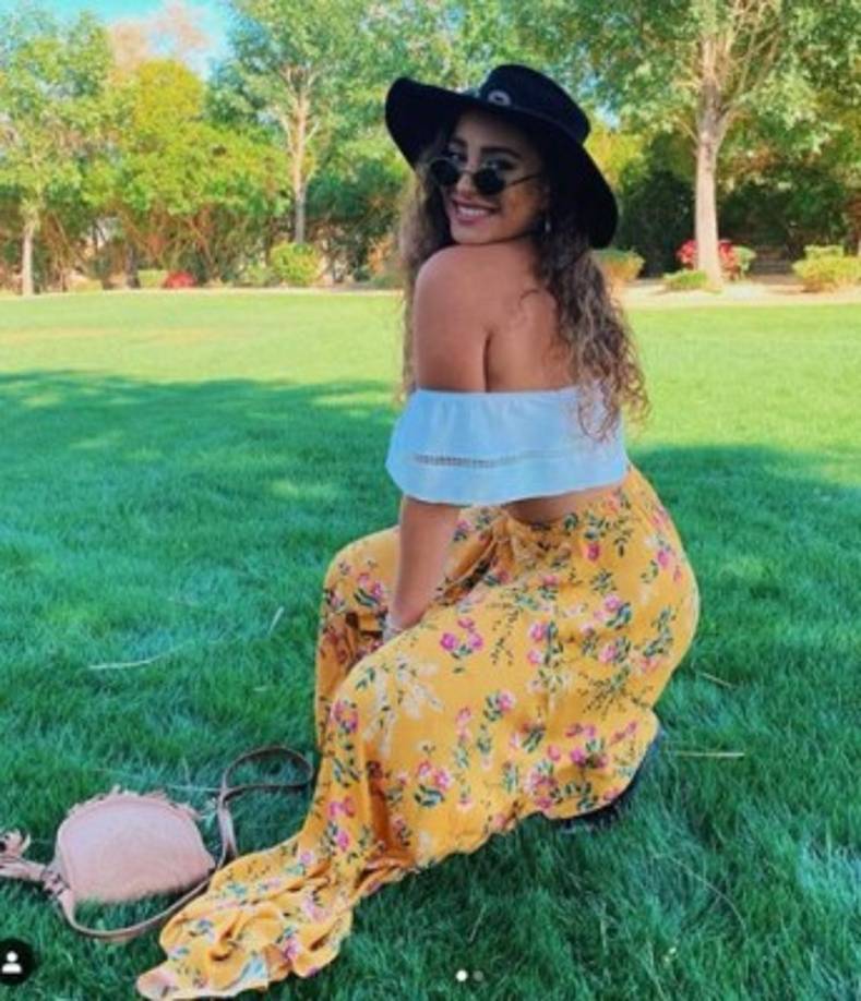 En sus redes sociales, Isadora tiene fotografías con su papá, con su hermano y con sus amigas. Al parecer, no tiene novio y como cualquier chica de su edad, adora pasar tiempo con sus mejores amigas.