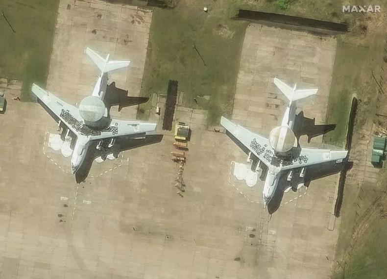 Ofensiva sorpresa: Ucrania destruye 41 aviones de combate rusos en un solo ataque