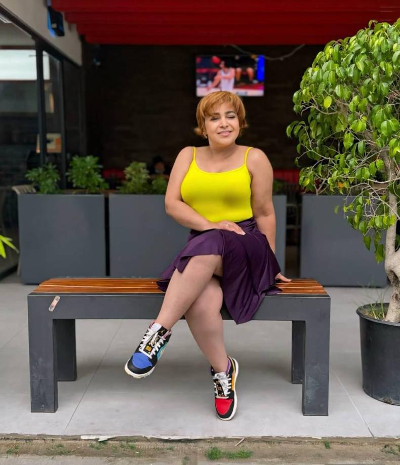 ”Los trece diputados que salimos en la primera contienda electoral nos dividimos en cuatro partes y nos apartamos de Nasralla porque hacía cosas que no eran realmente anticorrupción”, destacó.