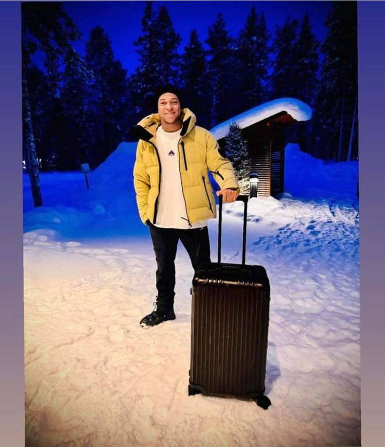 Kylian Mbappé - El delantero francés del París Saint Germain (PSG) prefirió disfrutar la Navidad 2023 en la nieve.