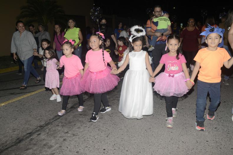 Los niños de primaria disfrutaron de las actividades.