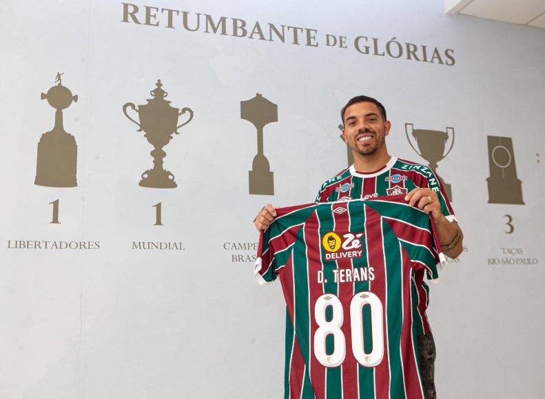 El Fluminense, vigente campeón de la Libertadores, anunció este miércoles la contratación del centrocampista uruguayo David Terans, de 29 años y procedente del Pachuca mexicano, al que fichó con un contrato de tres años.