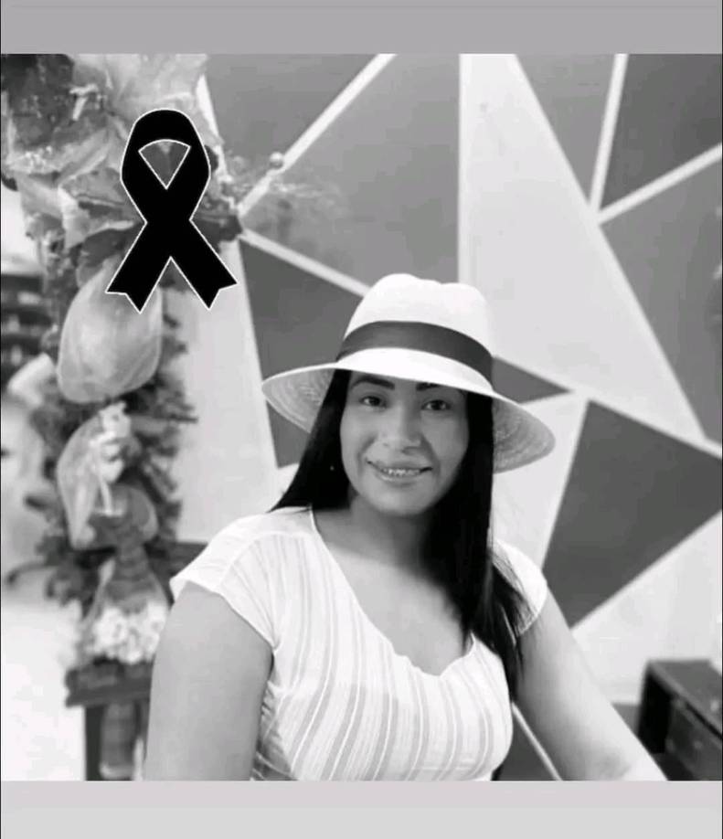 “Al escuchar los gritos, una testigo ingresó en la habitación donde estaba la víctima y vio al agresor con un cuchillo ensangrentado en la mano. Al verla, el victimario se lanzó por el techo y huyó del lugar en dirección desconocida”, relató uno de los testigos a la Policía.