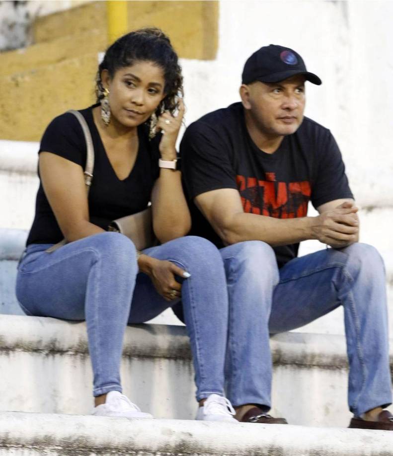 Lindas chicas, modelos que cautivan y ambiente del Marathón-Olimpia