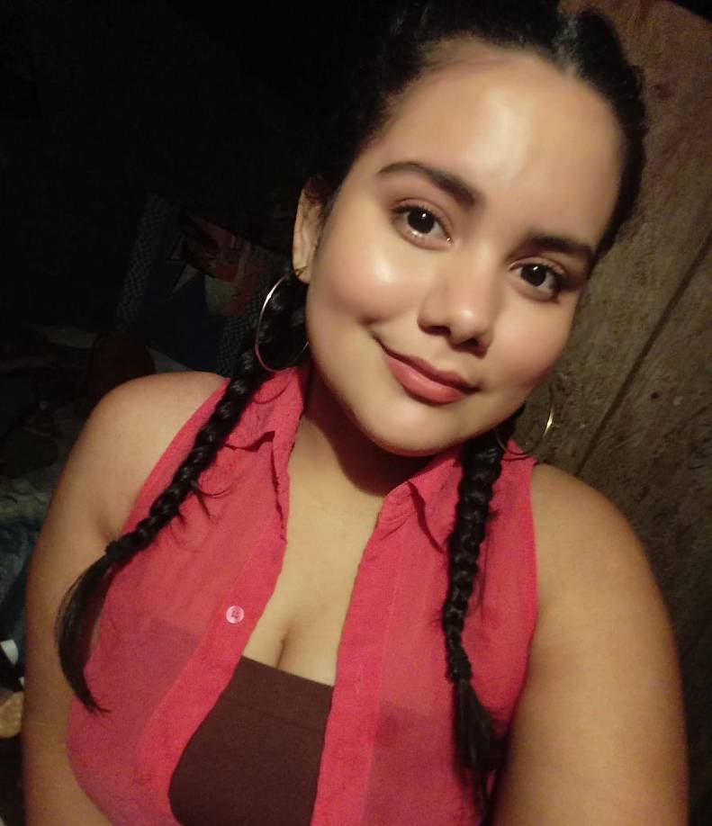 Tras varias horas de búsqueda, finalmente, el cuerpo de Lizeth Sabillón encontrado en unas cañeras. 