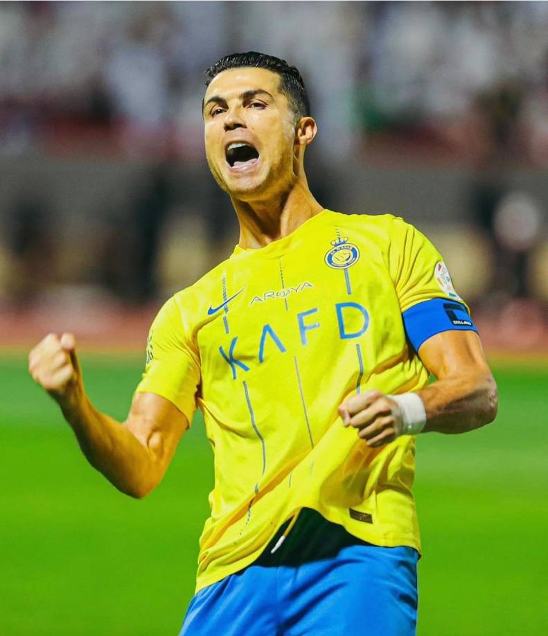 Cristiano Ronaldo tiene el riesgo de ser arrestado por las autoridades iraníes y recibir los latigazos en caso de volver a Irán, aunque esta pena se puede excentar en caso de mostrar arrepentimiento.