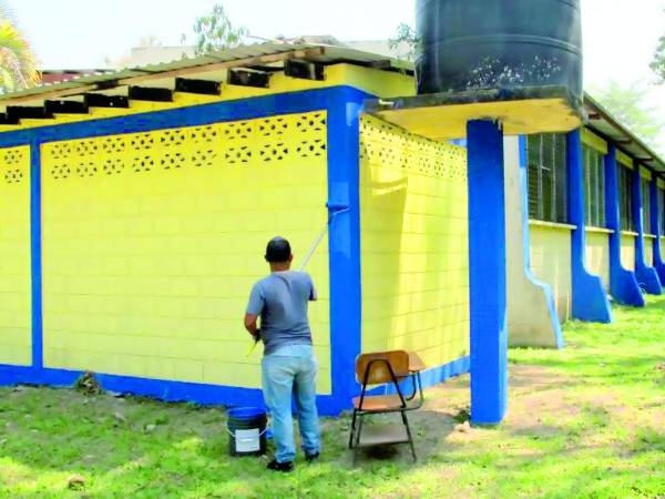 <b>En unas dos semanas estarán listos los edificios que fueron reconstruidos.</b>