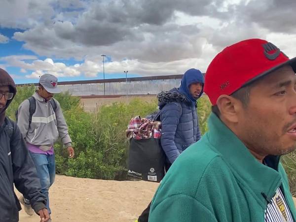 Estados Unidos recibe a cada vez más profesionales de Suramérica que buscan cruzar a toda costa ante la situación económica y de violencia de sus países, como muestran testimonios recogidos por EFE.