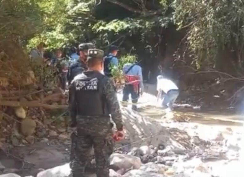 Flotando en una quebrada hallan cadáver en Tegucigalpa