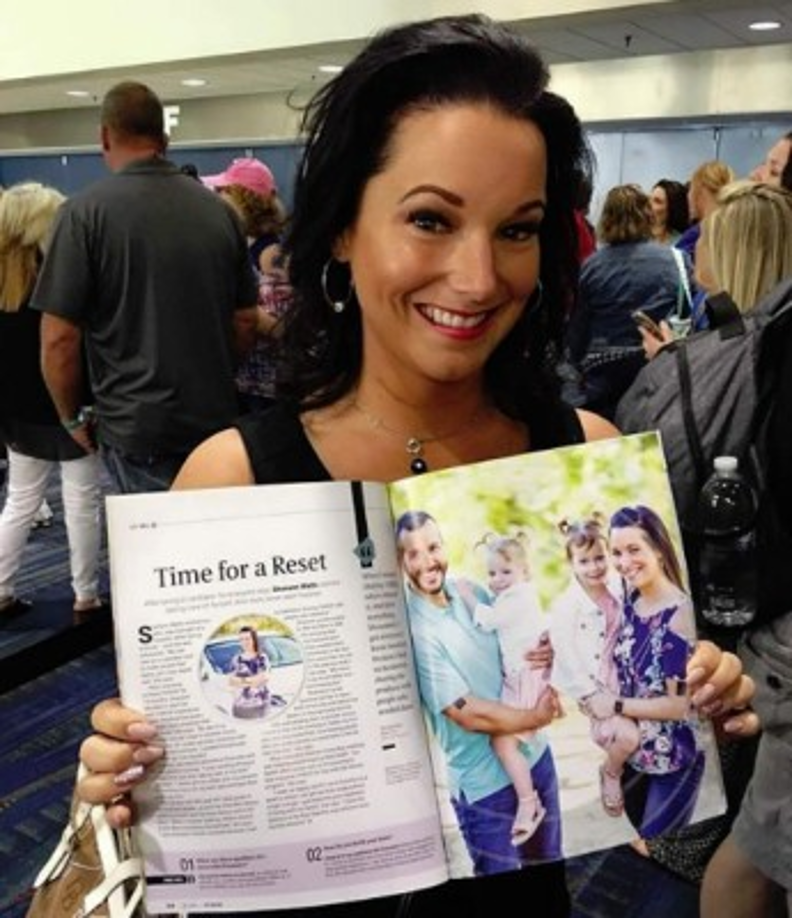 Según medios locales, Chris confesó el crimen y luego guió a las autoridades a donde había ocultado los cuerpos de su familia.