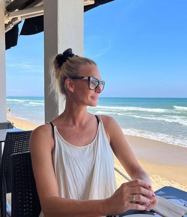 La modelo Kathrine Sorland es otra de las 15 famosas a las que mandó el mismo mensaje el futbolista nourego John Arne Riise.