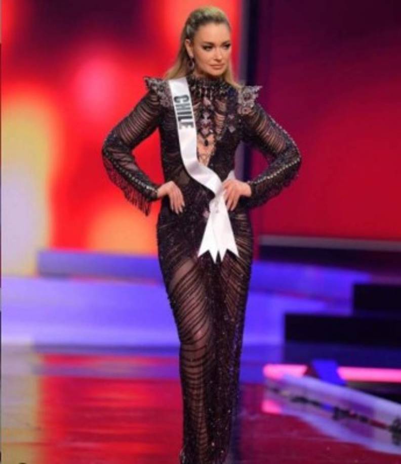 Daniela Nicolás, Miss Chile, de 28 años de edad, actriz de profesión, influencer, estudiante de periodismo y lenguaje de señas. <br/>