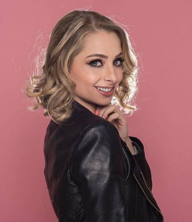 YosStop tras el escándalo en las diferentes plataformas afirmó que en ningún momento ofreció este tipo de terapias Psicológicas. 