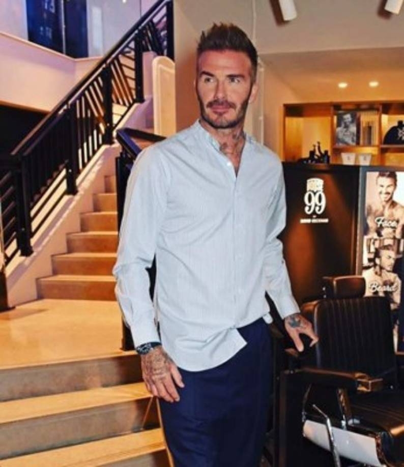 Sin embargo, él nunca se ha considerado guapo, tan solo reconoce que le gusta verse bien. “Me gusta vestir prendas elegantes”, dijo en una ocasión.