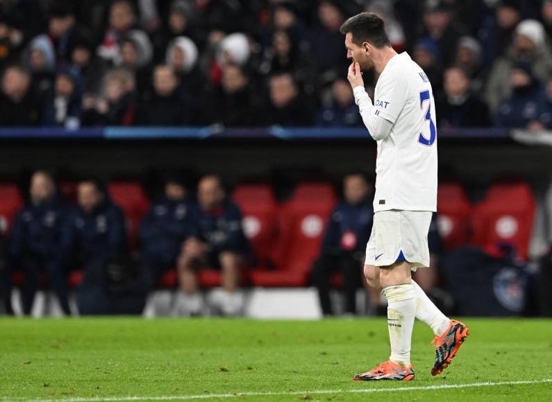 La carita que le quedó a Lionel Messi tras el primer gol del Bayern Múnich.