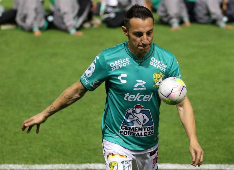 Asimismo, el centrocampista Andrés Guardado, cinco veces mundialista con México, regresó al Leon de la Liga MX y prometió dar lo mejor de sí por el verde con el que fue presentado como nuevo jugador.