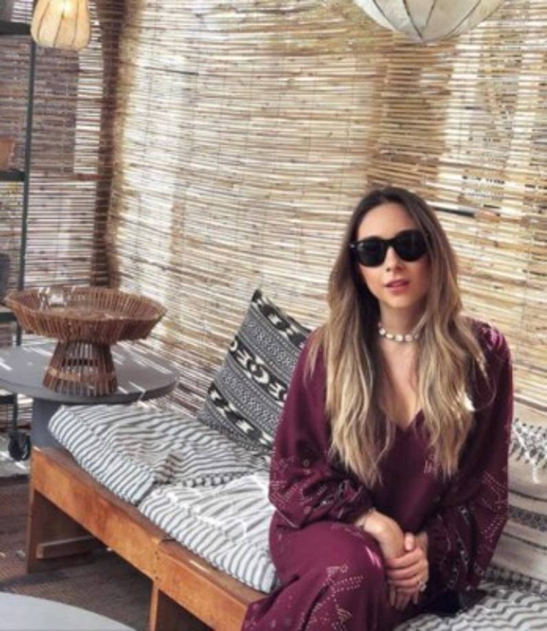 Mina Basaran se había comprometido en octubre pasado y viajó a los Emiratos Árabes para celebrar su despedida de soltera.