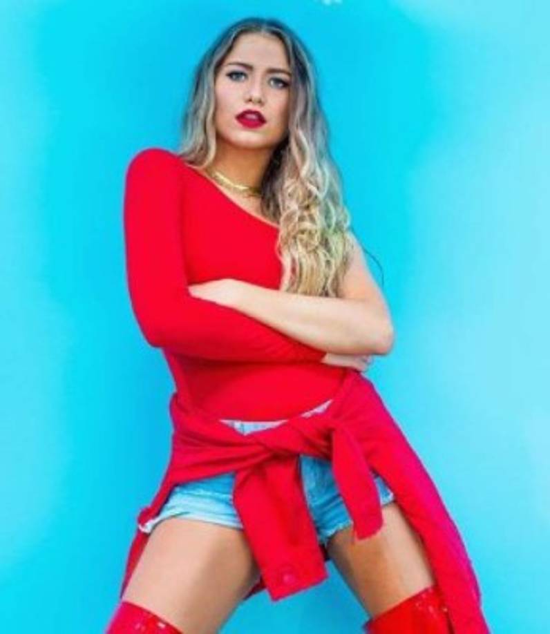 La cantante, actriz y compositora parece tener grandes éxitos en el futuro.