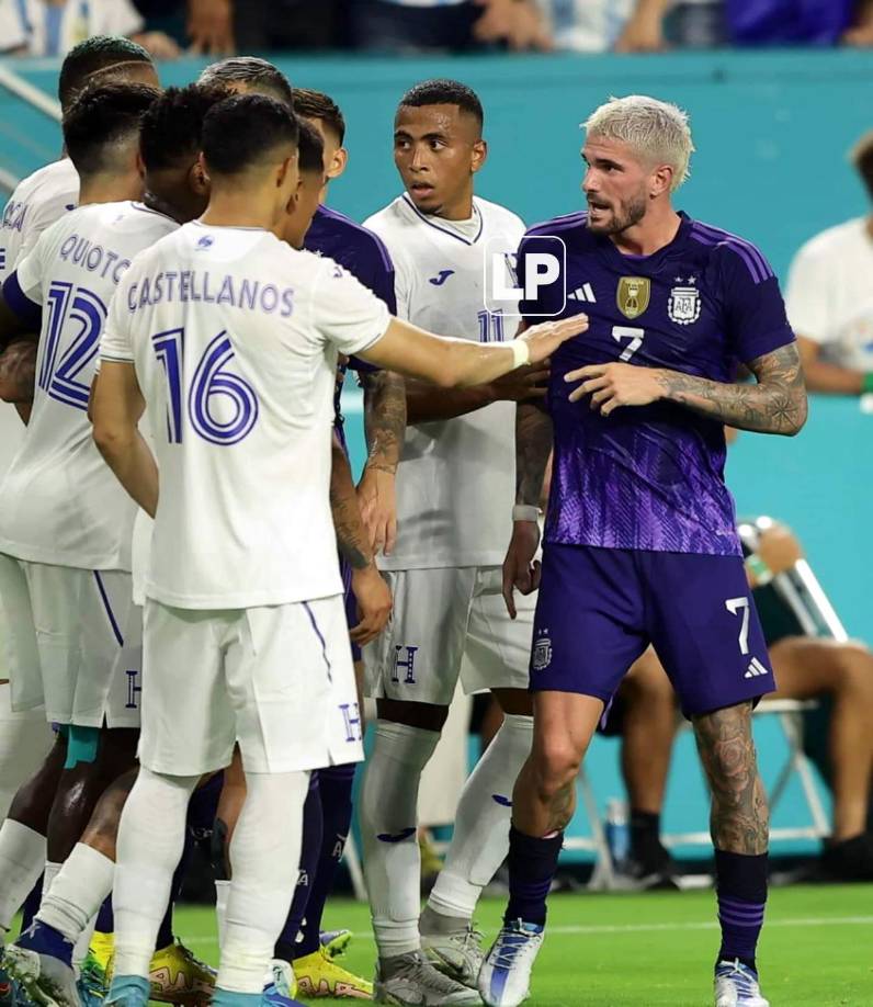Rodrigo De Paul era el más molesto con Deiby Flores por la falta a Messi.