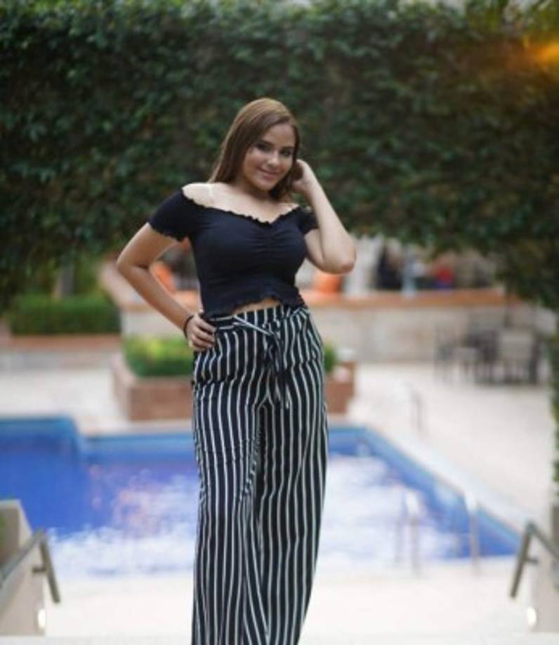 En este momento estudia en casa por la pandemia y sigue con su meta de graduarse de la carrera de Ciencias y Humanidades.