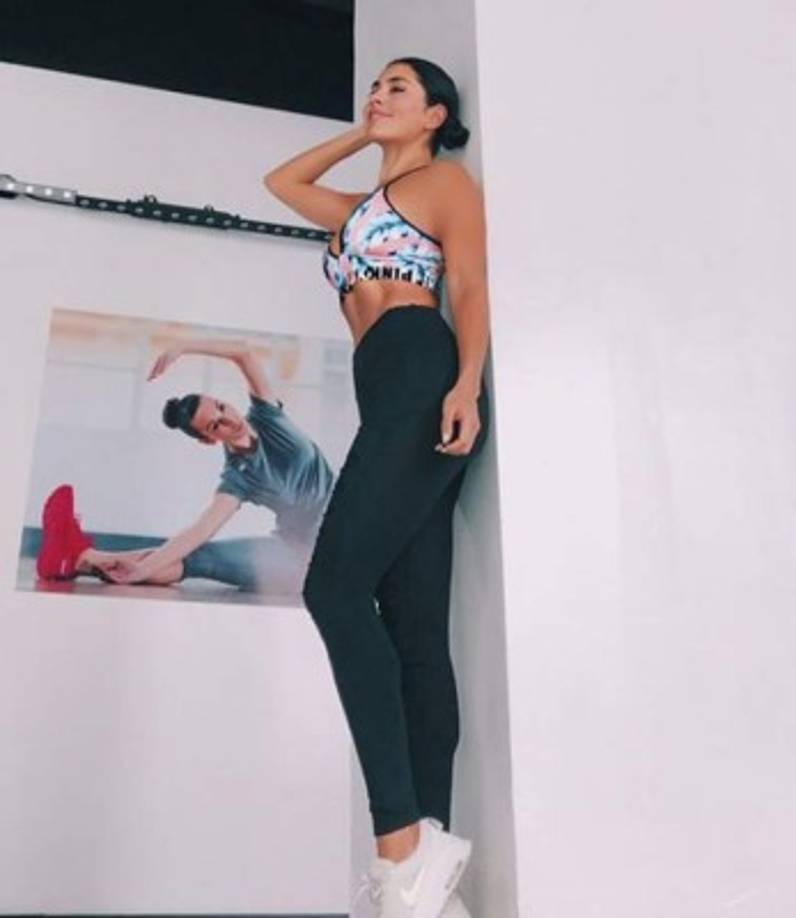 'uando le perdió el gusto porque ya era una mujer libre, la dejó y buscó a otra”, dijo la fuente a TV Notas al señalar que la mujer buscó a Ménez.