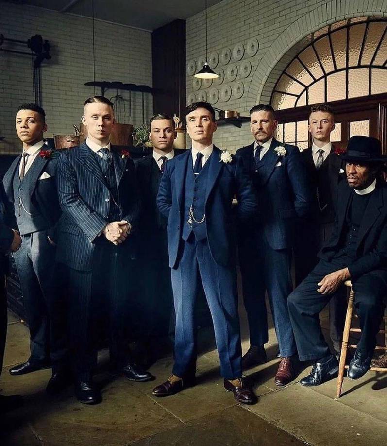 Peaky Blinders (2013-2022) es la serie de televisión que afianzó su carrera.Gracias a ella finalmente recibió el merecido reconocimiento como actor. Aquí es Thomas Shelby, líder de un grupo de contrabandistas y delincuentes en la Inglaterra post Primera Guerra Mundial y que con su habilidad, va a escalando en la vida social y política del país.