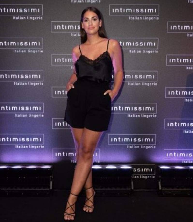 Muchos comparan la belleza de Lorena Durán con la de Ashley Graham, la modelo 'curvy' más famosa del mundo, y lo cierto es que se parecen bastante.<br/><br/>