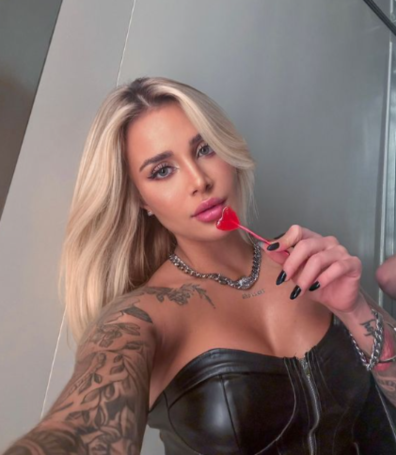 Y no es para menos, ya que ha enamorado a miles de seguidores en sus redes sociales.