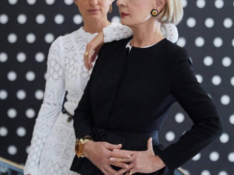 La diseñadora con su hija Carolina Adriana