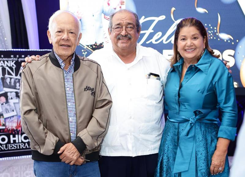 Enrique Morales, German Salgado, y Lety de Morales