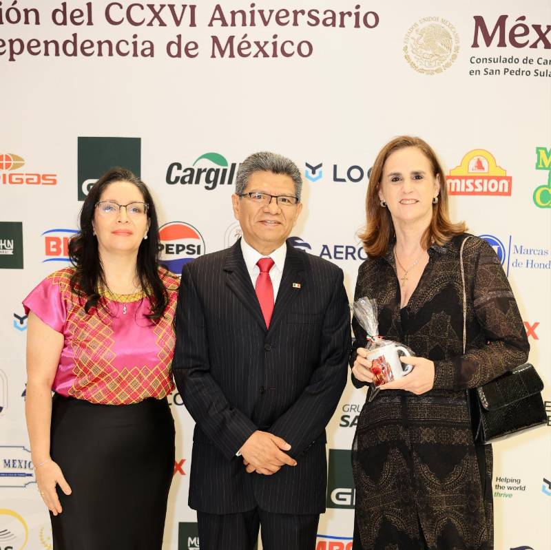 México celebra su Independencia en San Pedro Sula con música y tradición