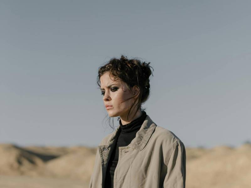 El minimalismo se basa en piezas versátiles, atemporales y funcionales, diseñadas para destacar la calidad de los materiales y la habilidad en la construcción. Foto Cottonbro