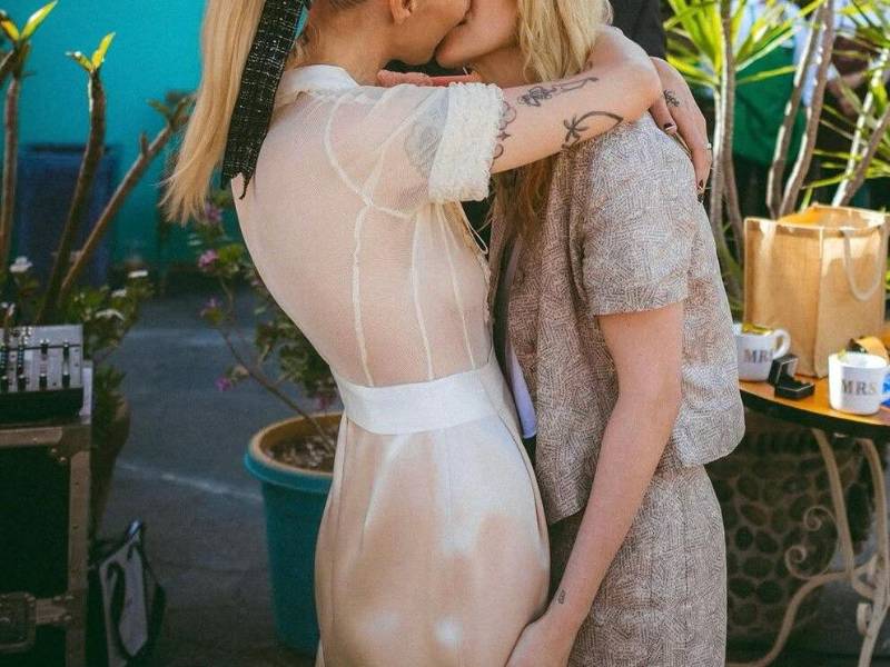 Dylan Meyer y Kristen Stewart publican las primeras imágenes de su boda