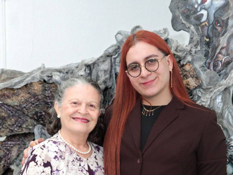 Los licenciados Ileana Balmori y Francisco Ayala.