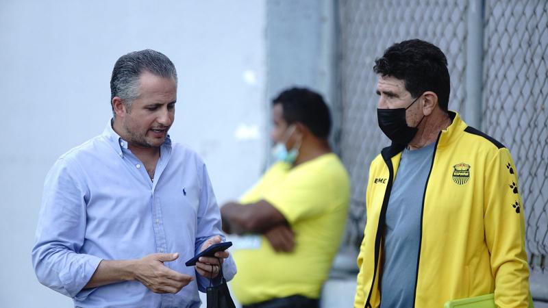 Deuda millonaria y división: El terremoto que sacude al Real España