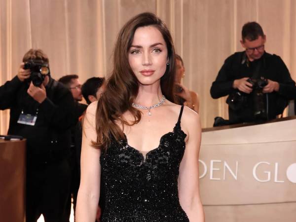 La actriz cubana Ana de Armas en la pasada entrega de los Globos de Oro.
