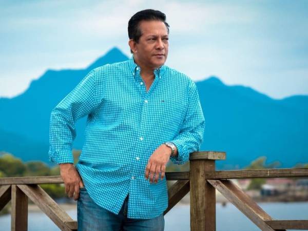 El fallecido cantautor hondureño Moisés Canelo.