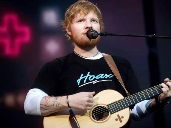 Ed Sheeran también indicó que esta semana ha tenido que tomar decisiones difíciles, estoy cometiendo errores, y lo siento muchísimo.