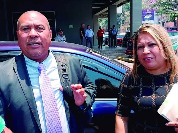<b>Los abogados Juan Carlos Sánchez y Ritza Antúnez denunciaron de nuevo al personal del Ministerio Público.</b>
