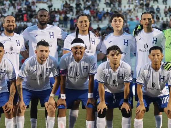 Jugador activo de la Liga Nacional de Honduras se ofrece para representar a los tiktokers en la revancha que se realizará ante sus colegas de El Salvador.
