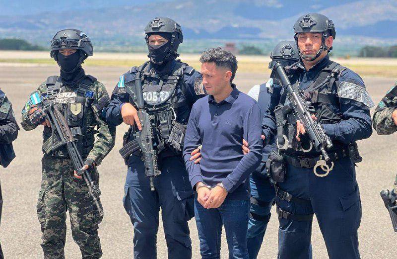 El hondureño Jorge Luis Aguilar Reyes fue extraditado a Texas, Estados Unidos, donde es acusado de conspiración para fabricar y distribuir cocaína.