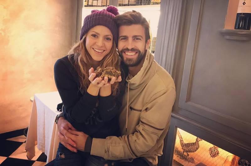 Captan juntos a Piqué y Shakira tras confirmar su ruptura