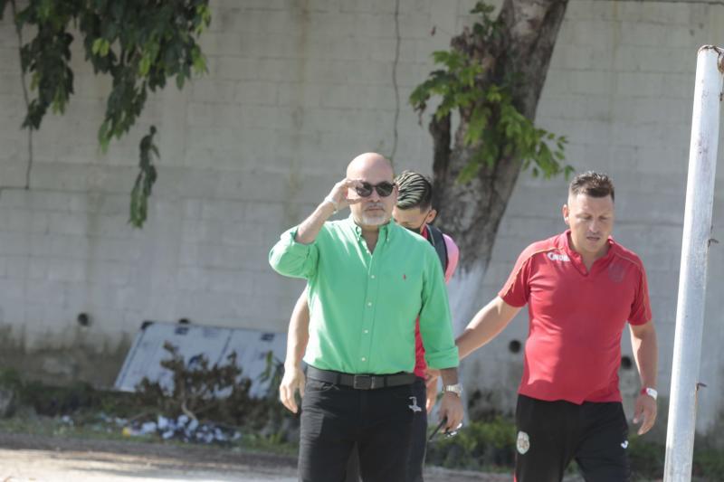 Orinson Amaya revela graves problemas internos con Vieyra y Campana